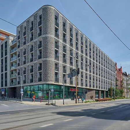 Bright With And Fitness In By Renters Vratislav
