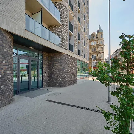 Bright With And Fitness In By Renters * Vratislav